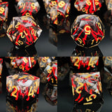 7 delige Resin Dice Set “Eruption Core