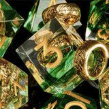 Dungeons and Dragons Dobbelsteen set Groen met Ring in de Stenen