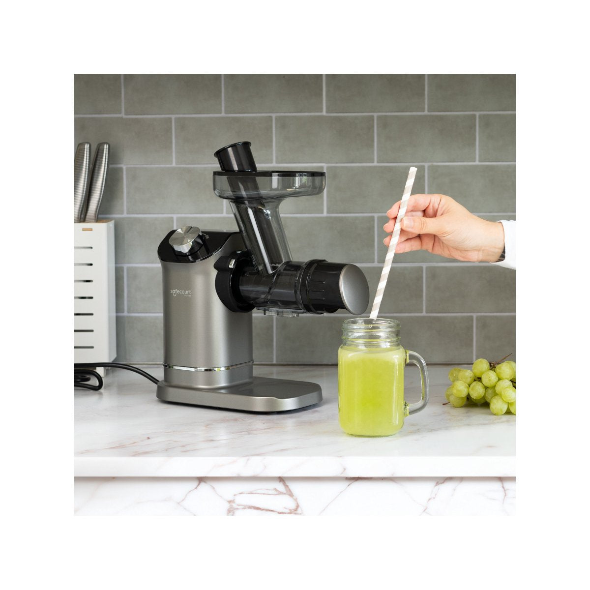 Safecourt Kitchen Slowjuicer - Juicer - Groenten en Fruitpers - BPA-vrij - 700ml - Grijs
