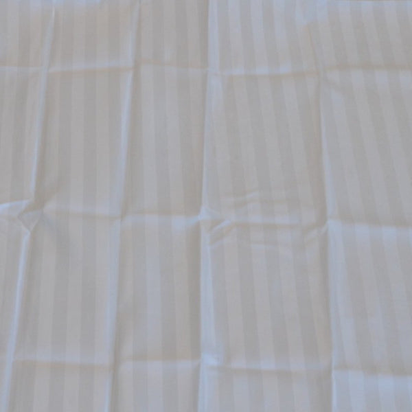 Douchegordijn - Wit - 180 cm x 180 cm - Inclusief ringen - Anti Schimmel - Polyester - Badgordijn