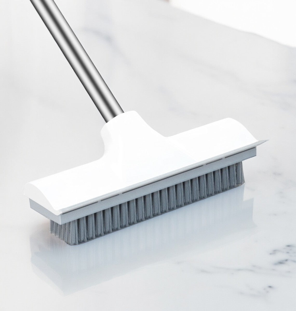 Schrobber 2 in 1 - Trekker douche - Schrobbezem - Luiwagen - Trekker - Schuurborstel - Badkamer borstel vloertrekker met steel schrobborstel - Bezem - vloerwisser badkamer - Schrobborstel Met telescopische steel