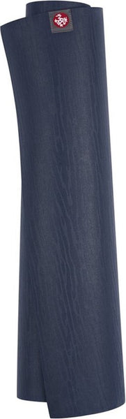 Manduka eKO XL - Yoga Mat - 200 cm x 61 cm, 0,5 cm dik -Extra lang - Donker Blauw - Yogamat is 1 mm dikker dan de eKOlite yoga mat en zorgt hiermee voor meer veerkracht en extra comfort - Meest duurzame natuurrubber yogamat op de markt