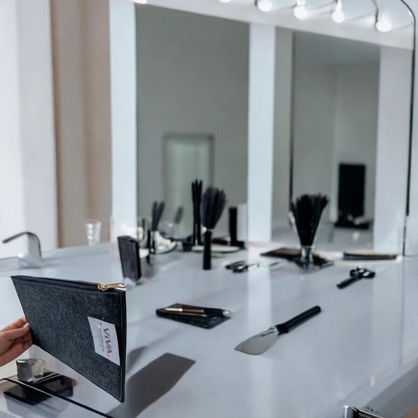 Make up Tasje - Zwart - Vilt - Opbergen van Make up - Multifunctioneel