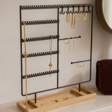 Sieradenhouder Zwart met Houten Bodem – Organizer voor Kettingen, Oorbellen en Armbanden – Met Haakjes, Gaatjes en Opbergvakjes – 36,8 x 29 cm