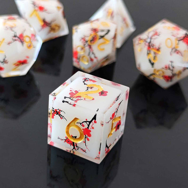 7 delige Resin Dice Set “Sakura Bloesem”