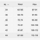SparkNine NovaShort knie-lengte sportbroek dames - fitness short - lange biker short - L - zwart - hoge taille - met zakken - squatproof
