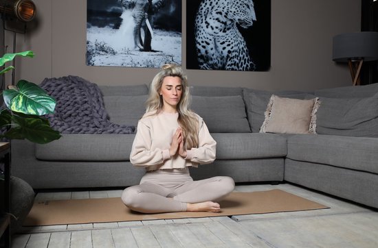 Yogamat Kurk Premium Ecoyogi - 185 x 61 x 0,4 cm (incl. draagriem) - zorgt juist bij vochtige omstandigheden voor betere grip - anti-slip natuurrubber aan de onderzijde