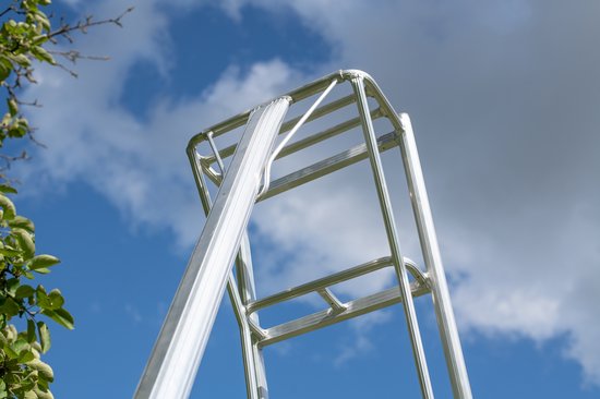 Niwaki Driepoot Tuinladder 300-360 cm Verstelbaar- Snoeiladder Plukladder