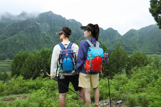 Opvouwbare Rugzak 20L – Lichtgewicht Waterafstotende Hiking Rugtas – Compacte Reis- & Dagrugzak met Reflectie – Unisex Outdoor Backpack