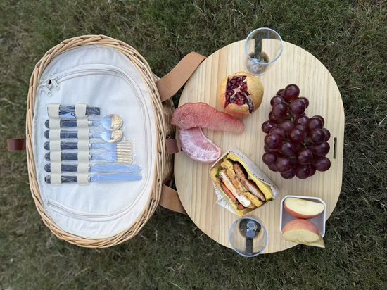 Luxe Ronde Rotan Picknickmand met Serviesset & Houten Serveerplank – Compleet 2-Persoons Picknickpakket met Deksel, Glazen en Binnenvoering
