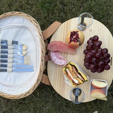 Luxe Ronde Rotan Picknickmand met Serviesset & Houten Serveerplank – Compleet 2-Persoons Picknickpakket met Deksel, Glazen en Binnenvoering