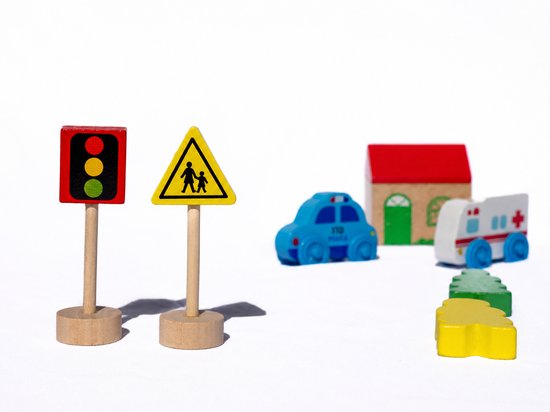 DMG Supply Houten Treinset - Treinbaan met Rails - 33-delig - Trein en Auto Accessoires - Verkeersborden - Vanaf 3 Jaar