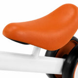 Jeemsie Loopfiets 1 Jaar – Baby Loopfiets 12 tot 36 Maanden – Vierwiel Loopfiets – Eerste Fiets voor Peuters – Binnen & Buiten – Oranje-Wit