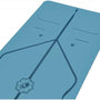 Liforme Compacte Reis Yogamat - Fitnessmat Licht Blauw - (66 x 180 x 0,2 cm) 1,6 kg | Inclusief Draagtas | Lichtgewicht & Reisvriendelijk | Uitstekende Grip & Snel Drogend | Milieuvriendelijk Rubber | AlignForMe Markeringen