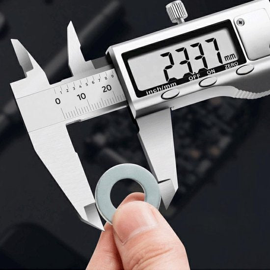 Digitale Schuifmaat - 150 mm Precisie Meting met LCD Display - Inclusief Opbergtas & Batterijen