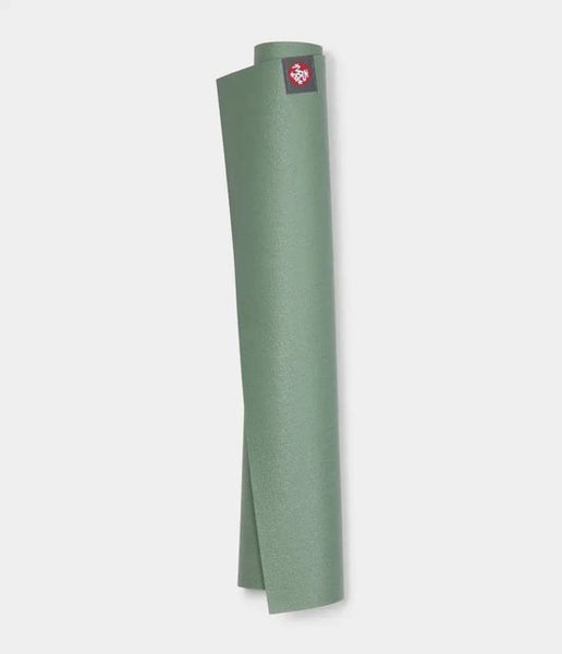 Manduka eKO SuperLite Reis Yoga Mat Leaf Green - Groen – 180x61 cm – Slechts 1,5 mm Dik en weegt 1 KG - Ultralicht, Ultradun & Biologisch Afbreekbare Reis yogamat – Superieure Grip & Duurzaam Natuurlijk Rubber – Ideaal voor Onderweg