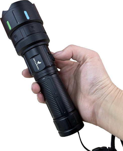 NovaWare® Zaklamp LED Oplaadbaar - Militaire Zaklamp op Batterijen - Powerbank Functie - Noodverlichting - 5 Standen - 5000mAh Batterij - 2500 Lumen - Noodpakket - Zwart
