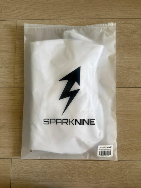 SparkNine Sculptactive sporttop - met ingebouwde sportbeha - verwijderbare pads - M - wit - high impact ondersteuning - kruisrug - ademend & stijlvol