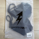 SparkNine Vivavee sport-bh - stijlvolle bra - gedraaide knoop - kruislingsbandjes - S - zwart - V-hals - medium ondersteuning - verwijderbare vulling