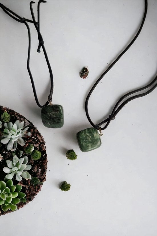 Sasemy - Edelsteen - Groene Jaspis - Edelstenen - Edelsteen Hanger - Edelsteen Ketting - Verjaardag Cadeau -Cadeau - Moederdag - Vaderdag Cadeau - Sinterklaas cadeau - Kerstcadeau