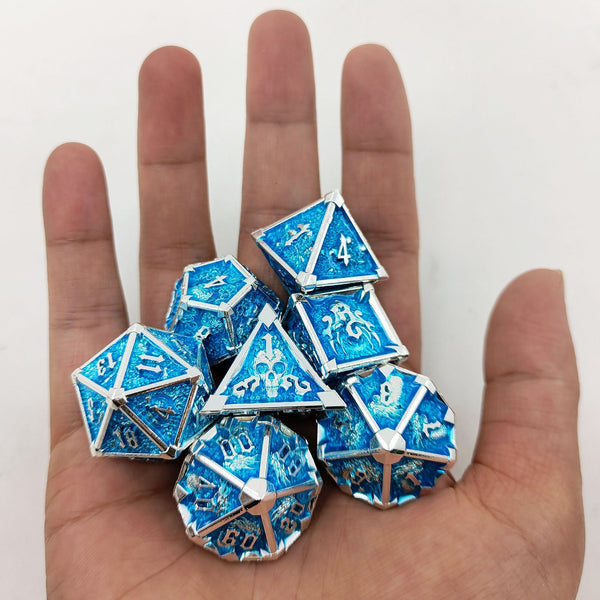 7-delige Metal Dice Set – “Frostbite” (Blauw met Zilver)