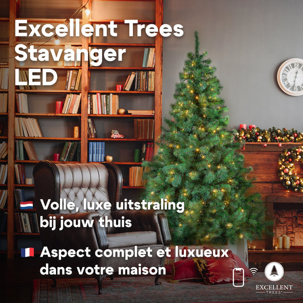Excellent Trees® Kerstboom LED Stavanger 240 cm - 650 LED Lampjes - ⌀140cm - 240cm