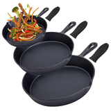 Gietijzeren Koekenpan Set 3-delig – Skillet Set Ø16, Ø19,5 & Ø24,5 cm – Voorgekruid Gietijzer – Geschikt voor Inductie, Gas, Oven & BBQ – Inclusief Siliconen Handgrepen