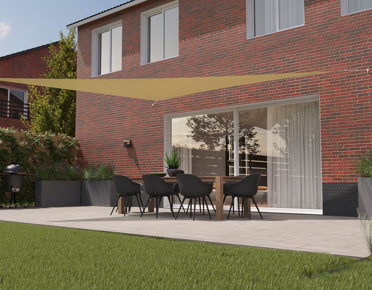Kopu® Schaduwdoek Driehoek 5x6x7,8mtr 280 grams Waterdoorlatend Creme