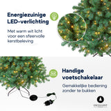 Kerstboom Excellent Trees® LED Stavanger 240 cm met 650 LED Lampjes  - ⌀140cm - ↕240cm
