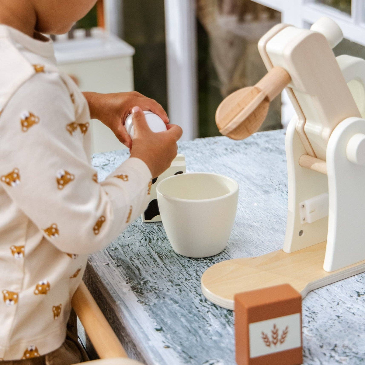 Houten Standmixer Speelset | Realistische mixer met melkpak, meel en ei