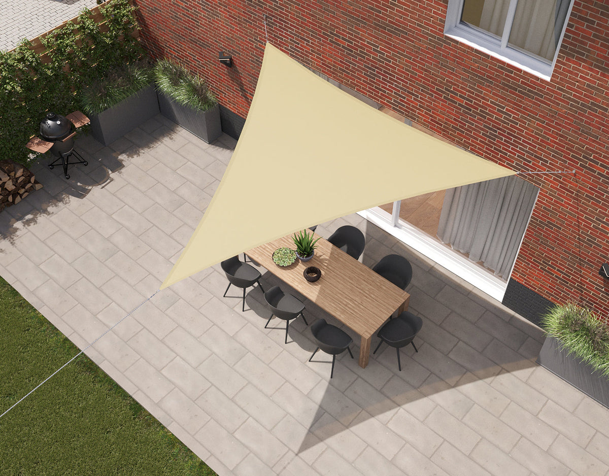 Kopu® Schaduwdoek Driehoek 4x4x4 mtr Waterdicht 230 grams - Creme