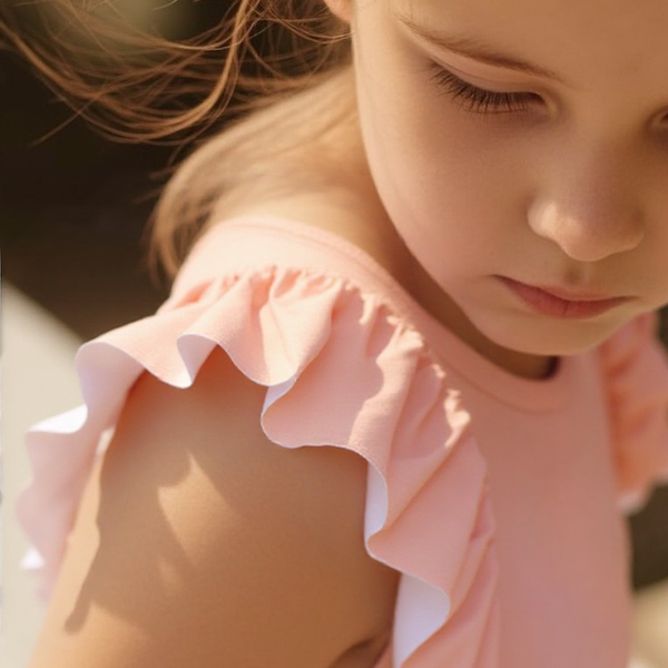 Badpak Korte Mouw Licht Roze met Ruches Meisjes | Maat 1-6 Jaar