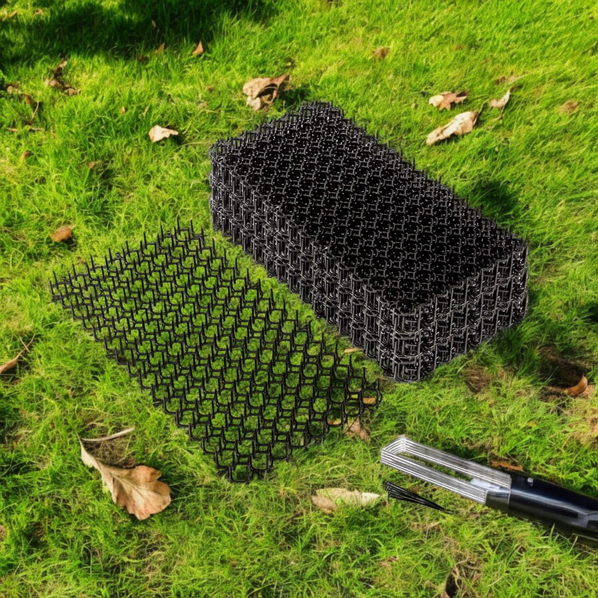 Kattenverjager Afweermatten Set - 12 Stuks inclusief Grondpinnen - 22 x 15,2 cm - Afweermiddel voor Katten - Antiklimstrips Katten - Kattenschrik - Kattenverjager